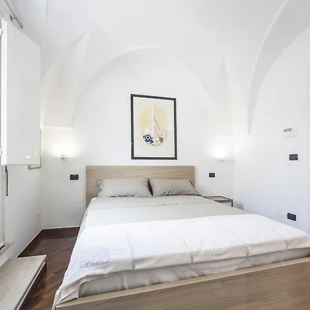 Acquapazza Bed & Breakfast 4*