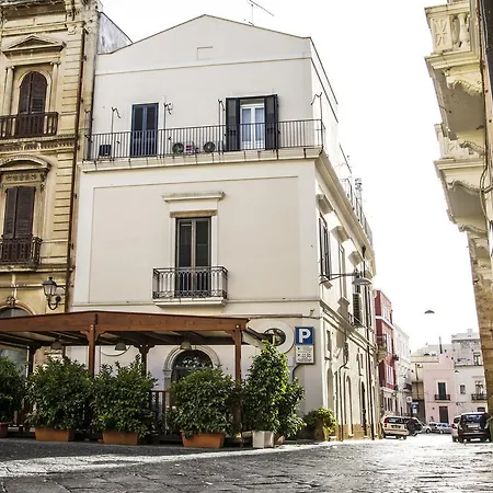 Acquapazza Couette-café Brindisi